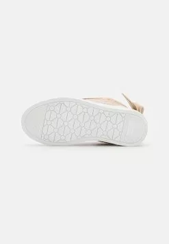 Friboo Sneakers Hoog - Beige -Friboo Verkoopwinkel 003e163e9c10456f9735a94399470278