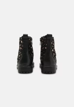 Friboo Leather - Veterboots - Black -Friboo Verkoopwinkel 560ca8eb262445debe69314efc261b68