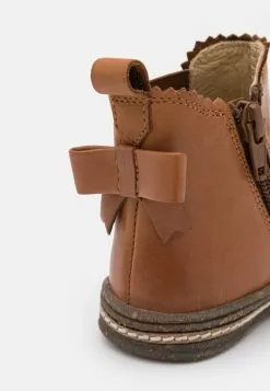 Friboo Leather - Korte Laarzen - Cognac -Friboo Verkoopwinkel 6387cb2220be424cb7d5bb434b397b54