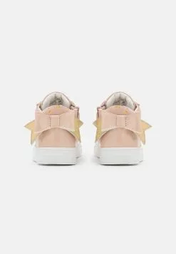 Friboo Sneakers Hoog - Beige -Friboo Verkoopwinkel 6a0d76a04b05400d8dc7a5709372d7c9