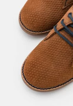 Friboo Leather - Sportieve Veterschoenen - Brown -Friboo Verkoopwinkel 748bdc721c184743a06b6ee15cf38574