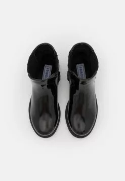 Friboo Korte Laarzen - Black -Friboo Verkoopwinkel 83f3b0ae76264d01bd3c7597c1d393f1