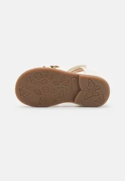 Friboo Sandalen - Off-White -Friboo Verkoopwinkel 916a7d8b382e4a138f0100f272febc49