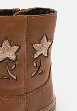 Friboo Leather - Korte Laarzen - Cognac 11 Friboo Leather - Korte Laarzen - Cognac -Friboo Verkoopwinkel e9bb105035d5481e9d1a62254f526481