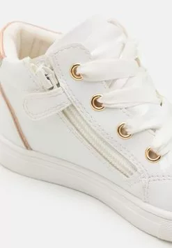 Friboo Sneakers Hoog - White -Friboo Verkoopwinkel f250326f2e57492ba387af6248a6174d